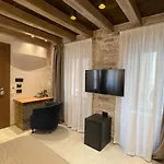 Luxury Ma De Dominis (adults Only)