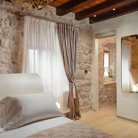 Luxury Ma De Dominis (adults Only)